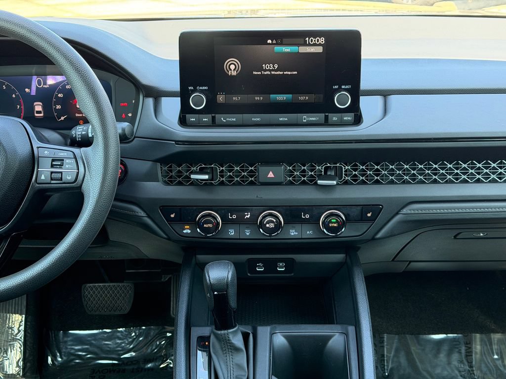 Used 2024 Honda Accord EX image 22