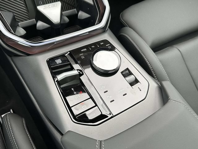 New 2026 BMW X3 xDrive30i w/ Convenience Package AWD/4WD image 17