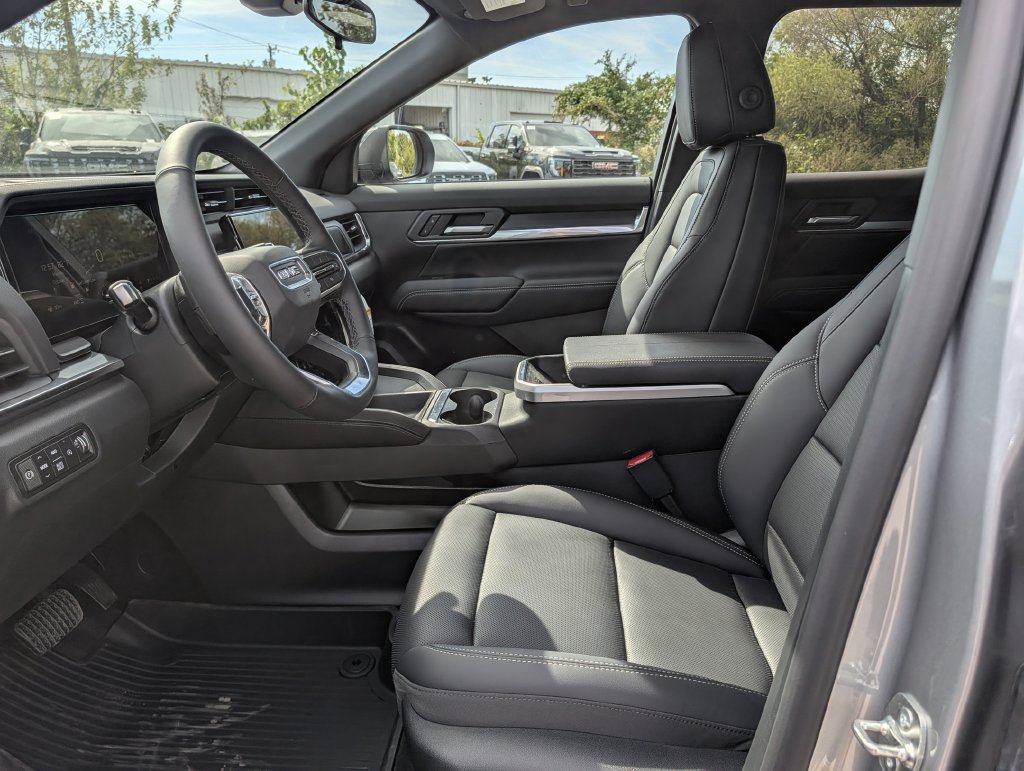 New 2027 GMC Terrain Elevation w/ Elevation Premium Package AWD/4WD image 25