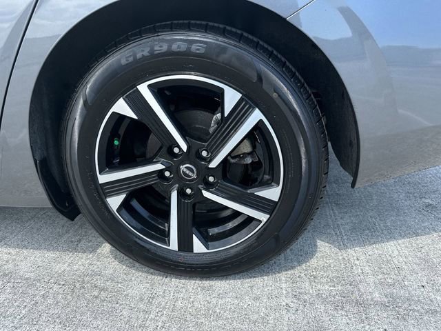 Used 2024 Nissan Sentra SV image 11