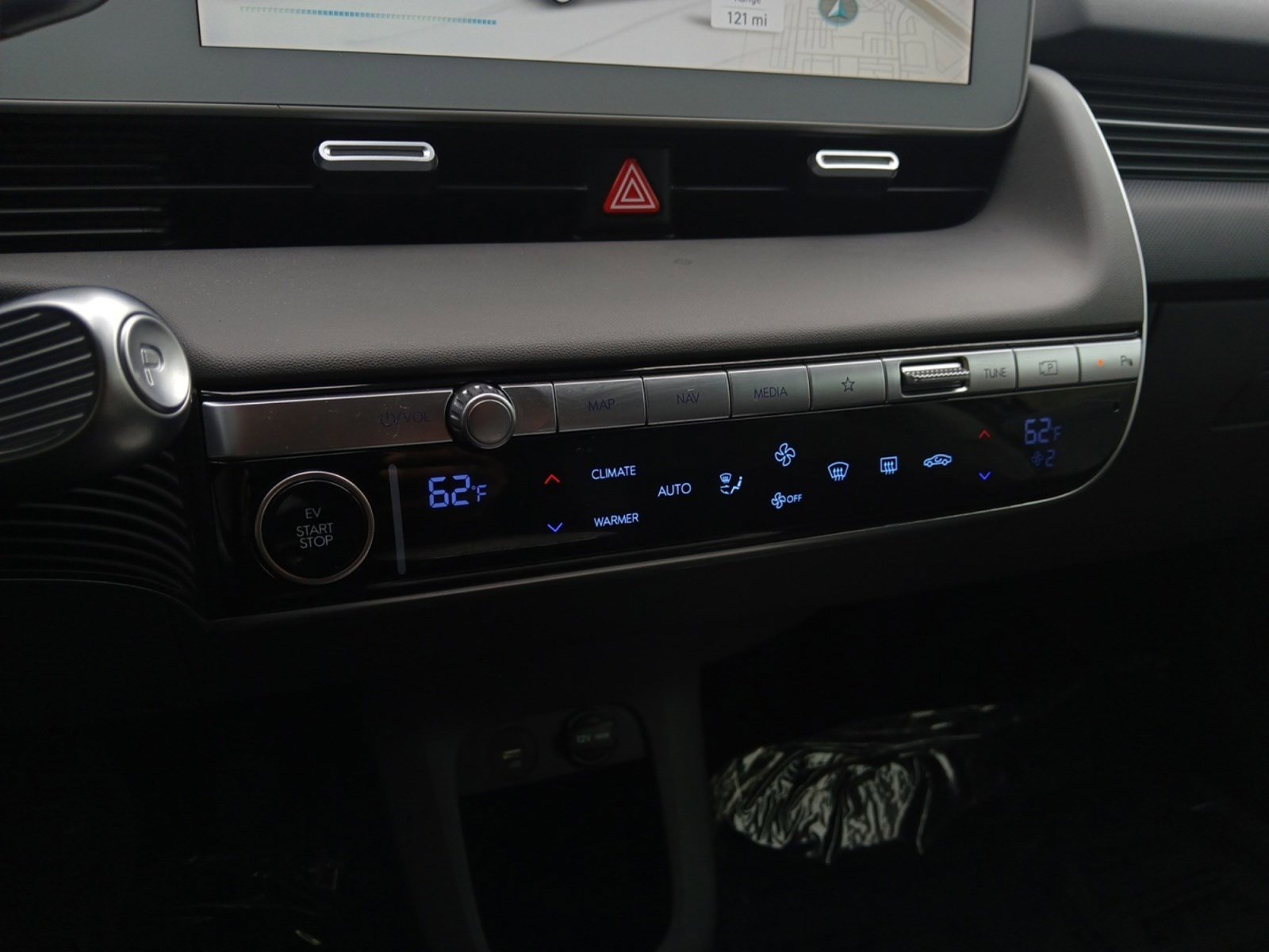 Used 2024 Hyundai Ioniq 5 SE image 21