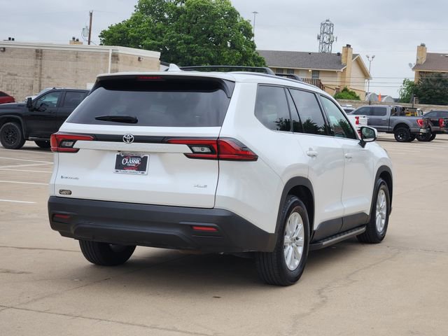 Used 2025 Toyota Grand Highlander AWD Hybrid image 16