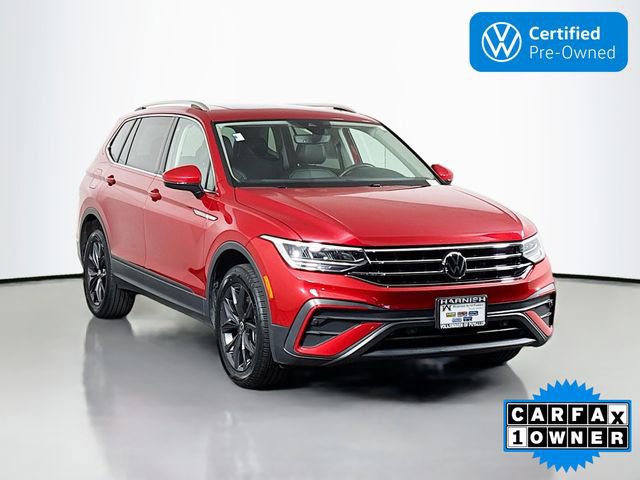 Certified 2022 Volkswagen Tiguan SE w/ Panoramic Sunroof Package image 1
