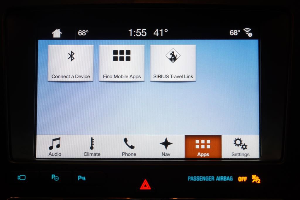 Used 2017 Ford Explorer Platinum image 20