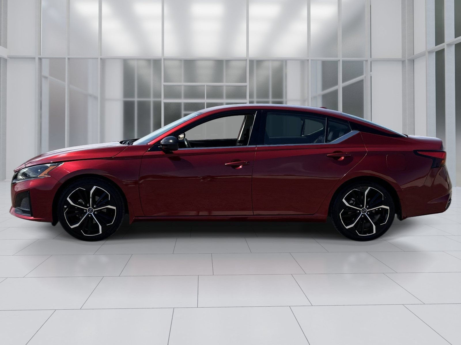 Used 2024 Nissan Altima 2.5 SR FWD image 3