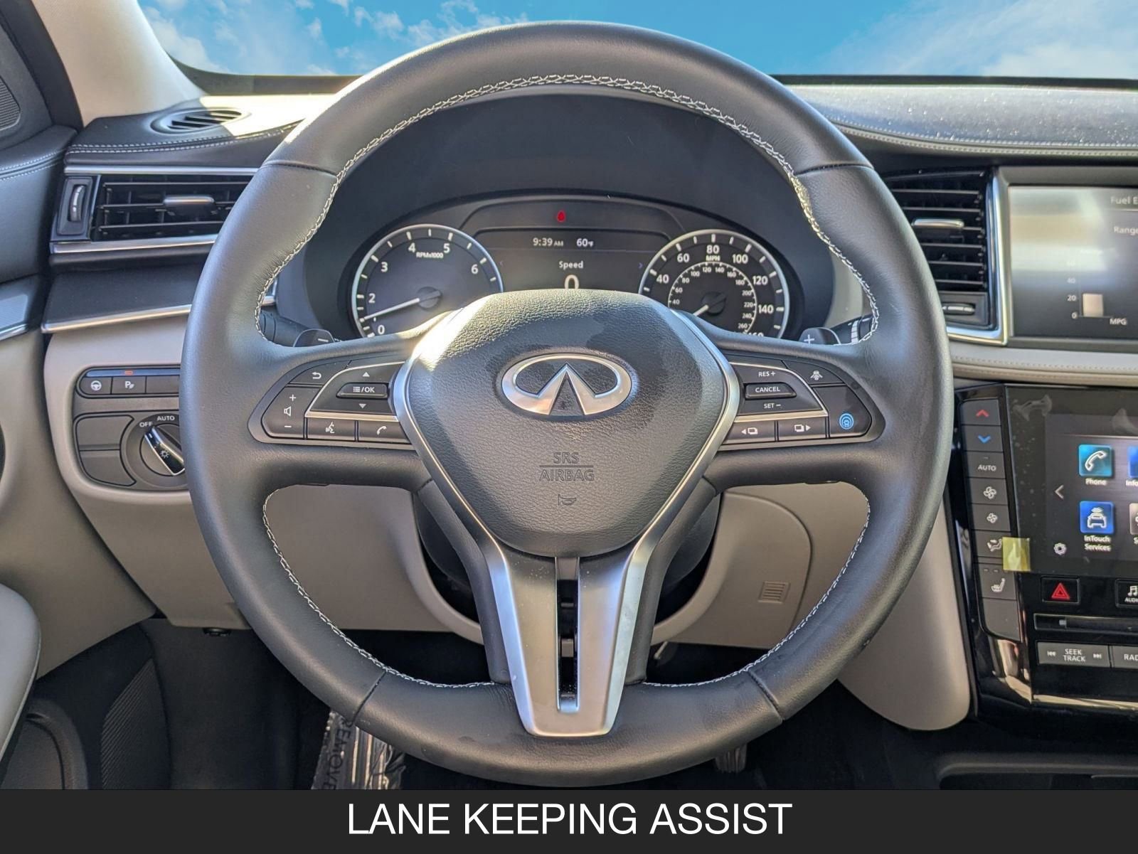 Used 2025 INFINITI QX50 Luxe image 12