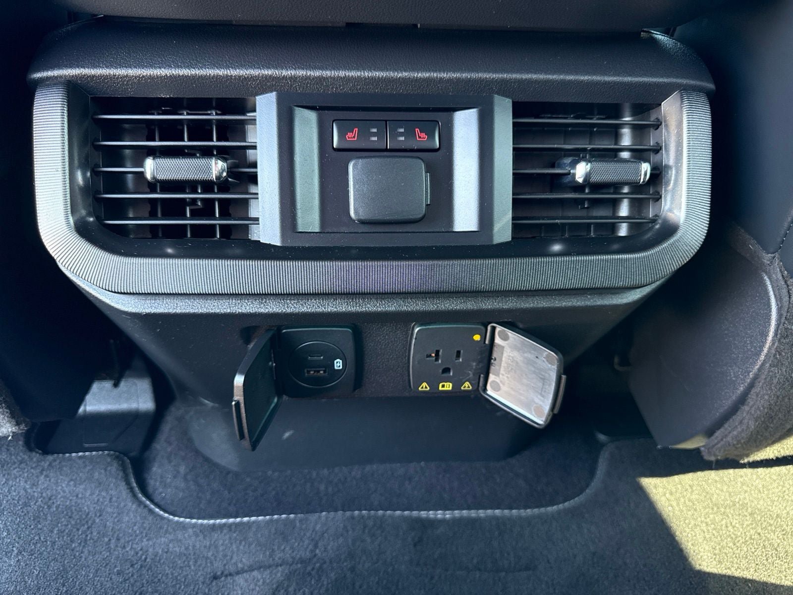 Used 2023 Ford F150 Platinum w/ Equipment Group 701A High AWD/4WD image 35