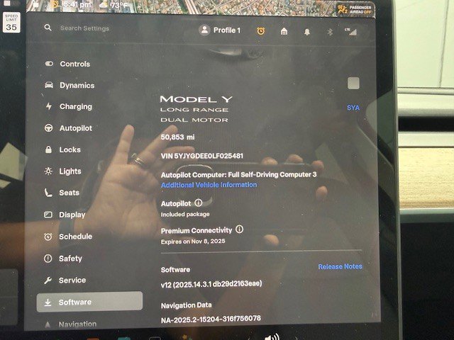 Used 2020 Tesla Model Y Long Range image 18