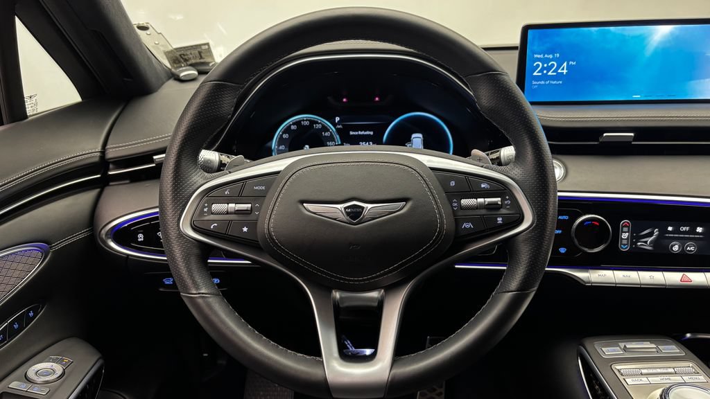 Used 2023 Genesis GV70 3.5T Sport w/ Sport Prestige Package AWD/4WD image 34