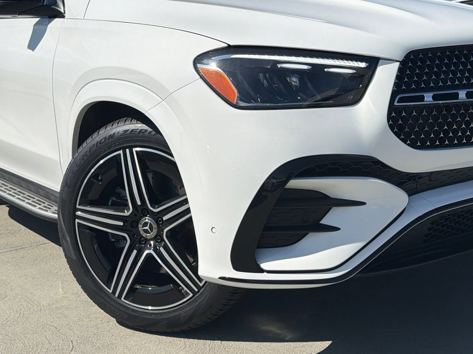 New 2026 Mercedes-Benz GLE 450 4MATIC image 4
