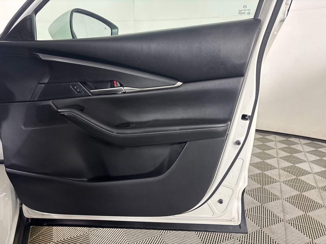 Used 2024 MAZDA CX-30 AWD 2.5 S w/ Preferred Package image 26