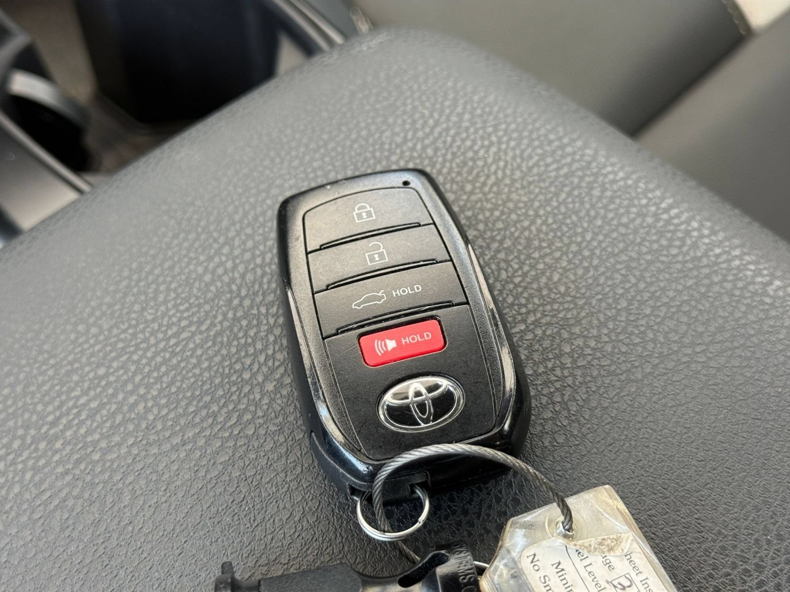 Used 2026 Toyota Camry SE FWD image 21