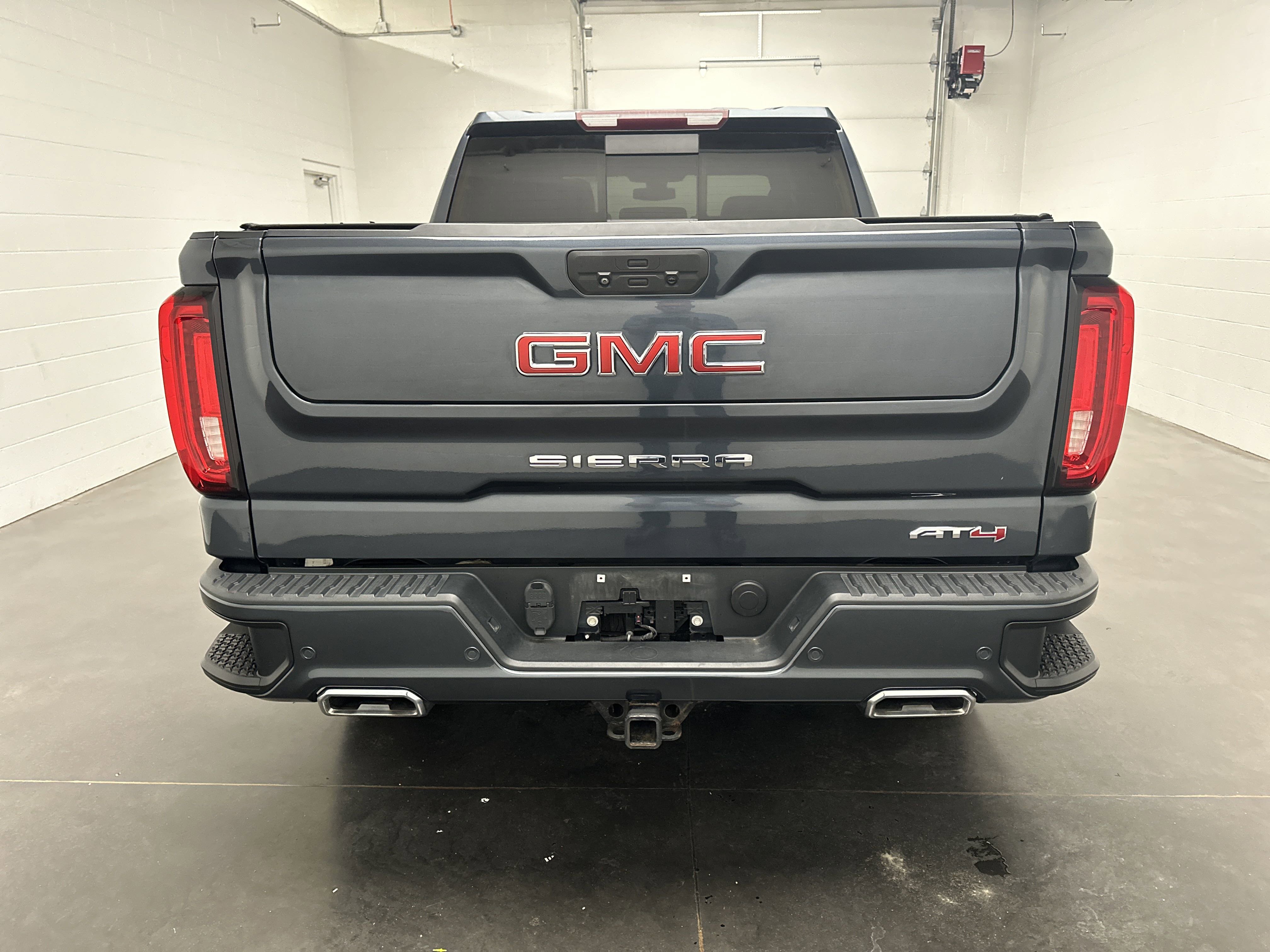 Used 2020 GMC Sierra 1500 AT4 w/ AT4 Preferred Package image 9