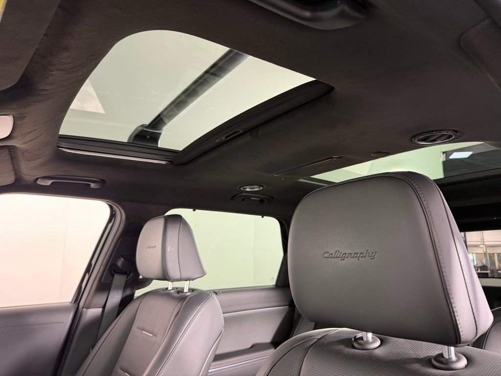 Used 2026 Hyundai Palisade Calligraphy AWD/4WD image 25