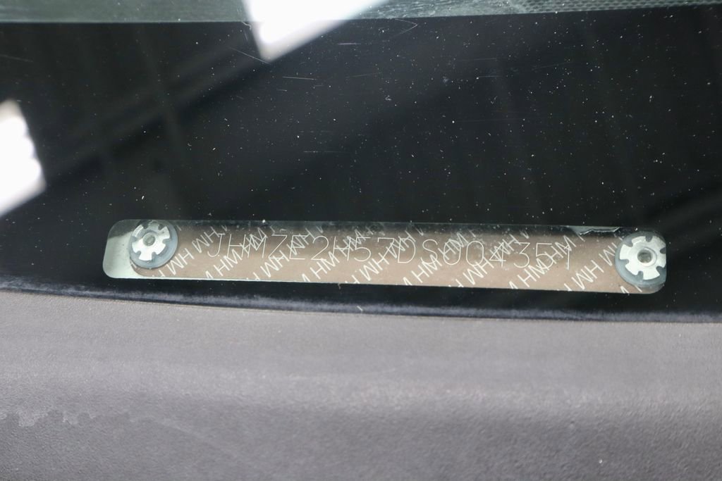 Used 2013 Honda Insight LX image 35