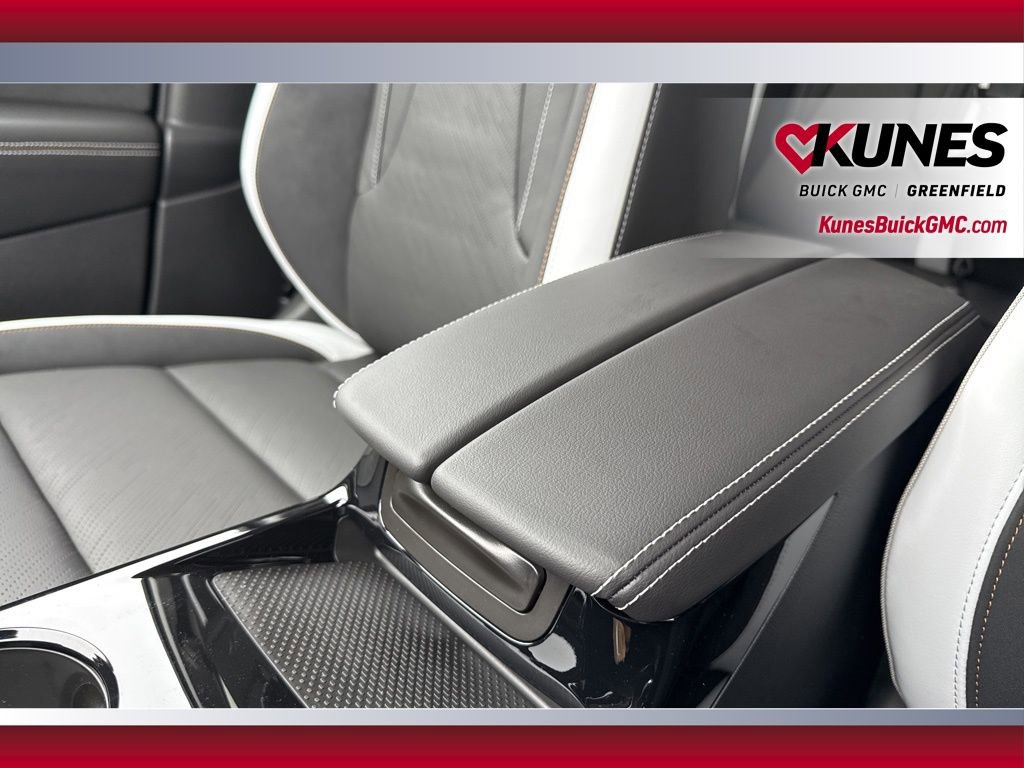 New 2026 Buick Envision Sport Touring image 24