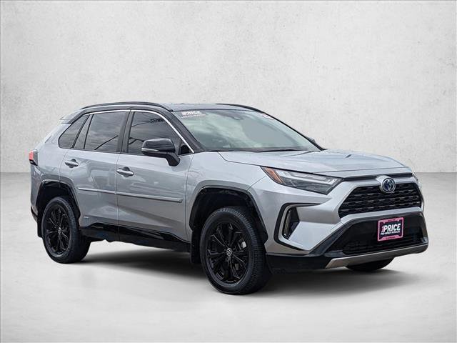Used 2022 Toyota RAV4 XSE image 3