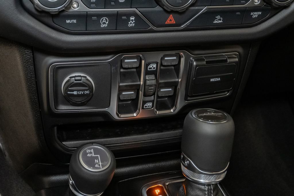 New 2026 Jeep Gladiator Sport image 17