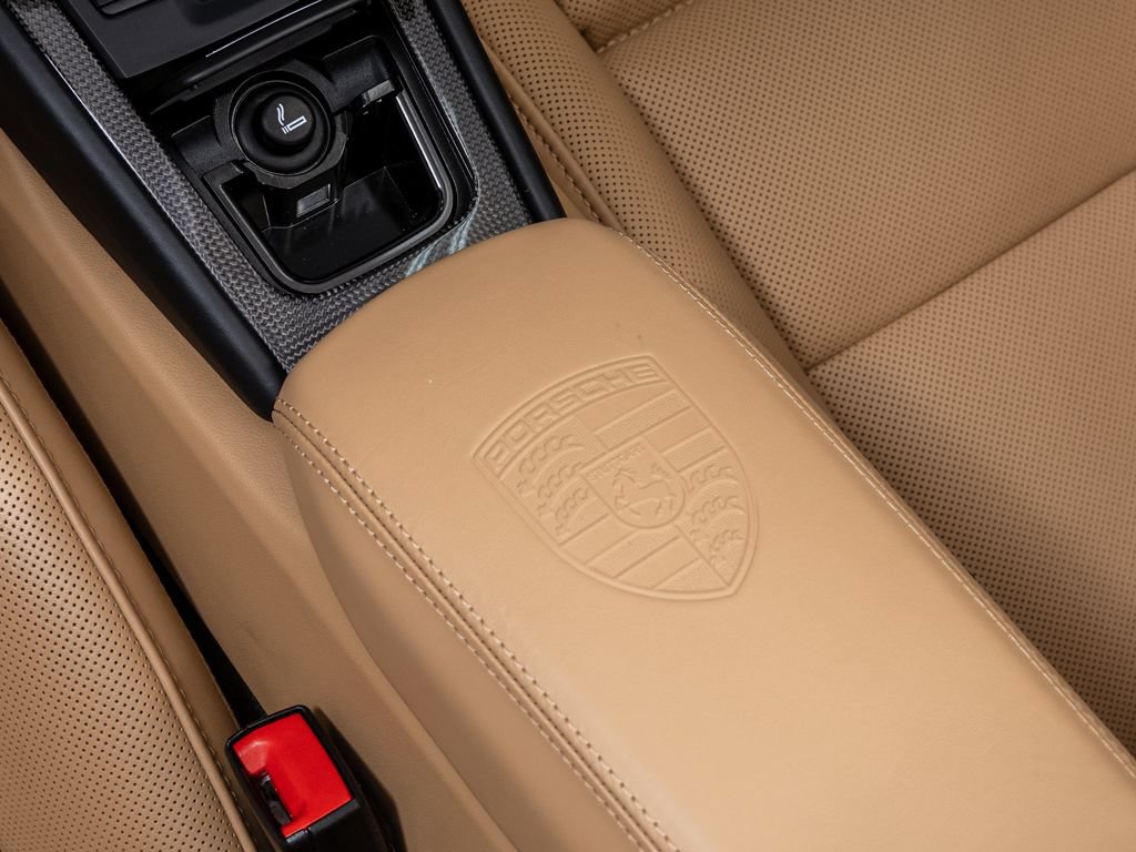 Used 2017 Porsche 911 Turbo AWD/4WD image 18