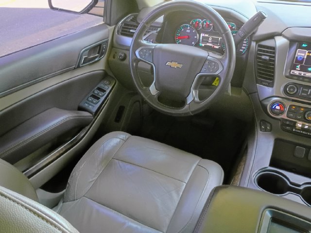 Used 2015 Chevrolet Suburban LT RWD image 34