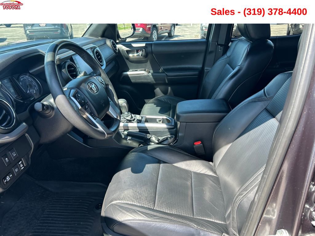 Certified 2021 Toyota Tacoma Limited w/ Nightshade Package image 10