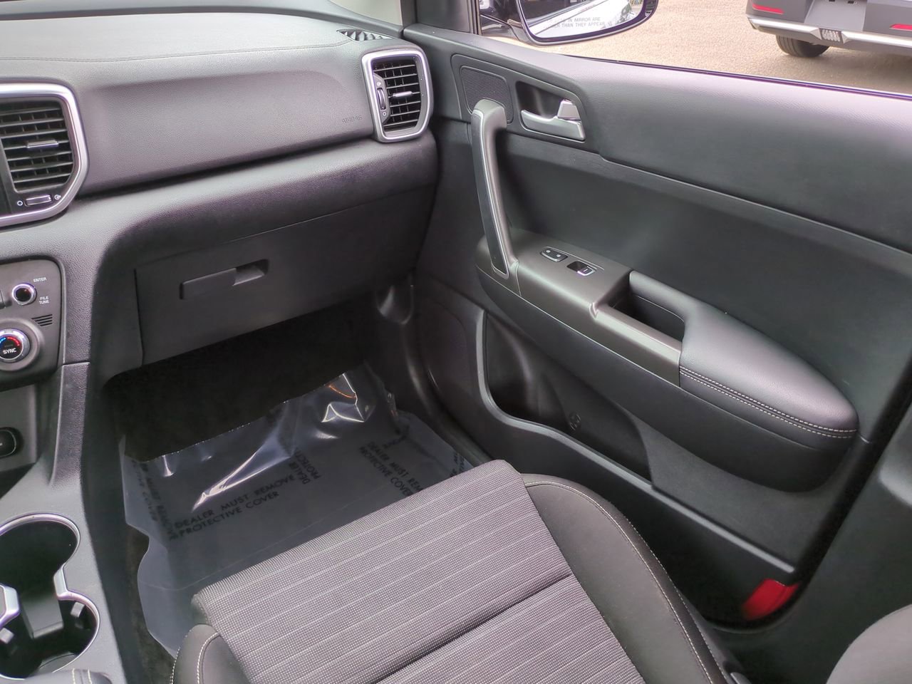 Certified 2020 Kia Sportage LX w/ LX Popular Package FWD image 17