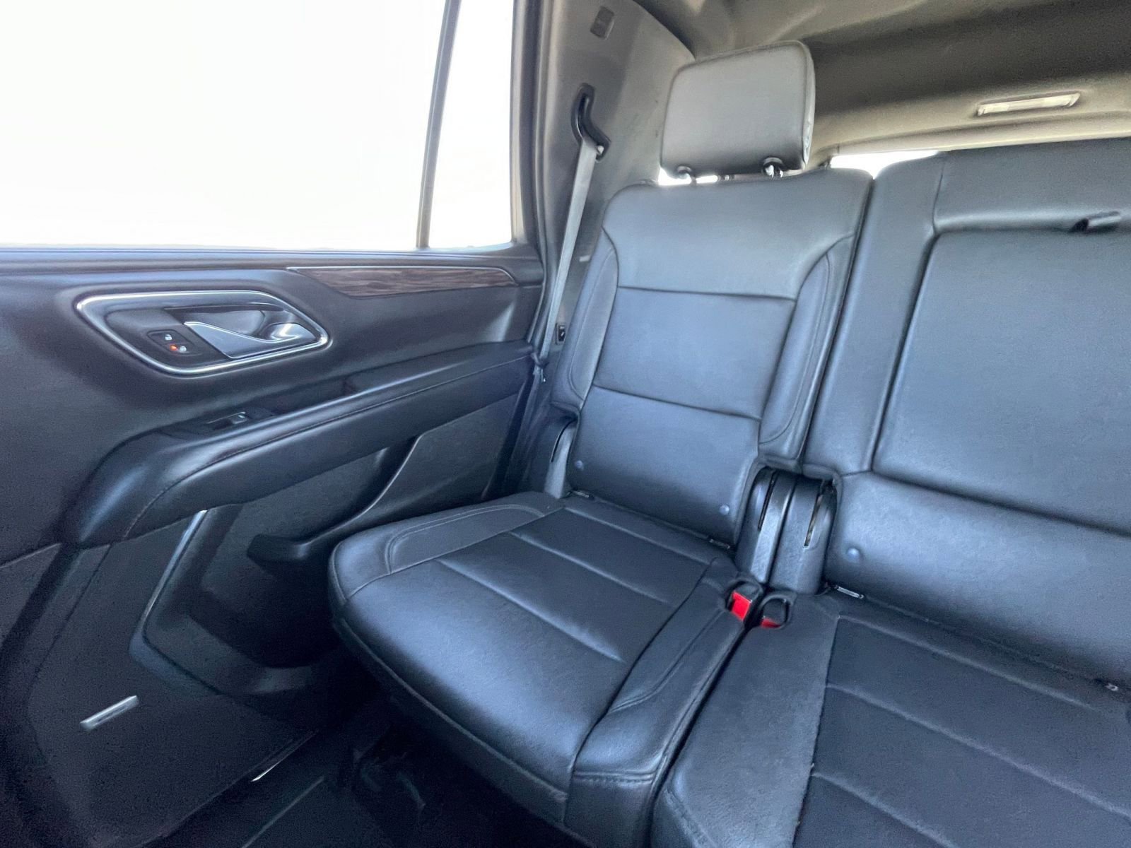 Used 2023 Chevrolet Tahoe LT w/ Luxury Package image 42