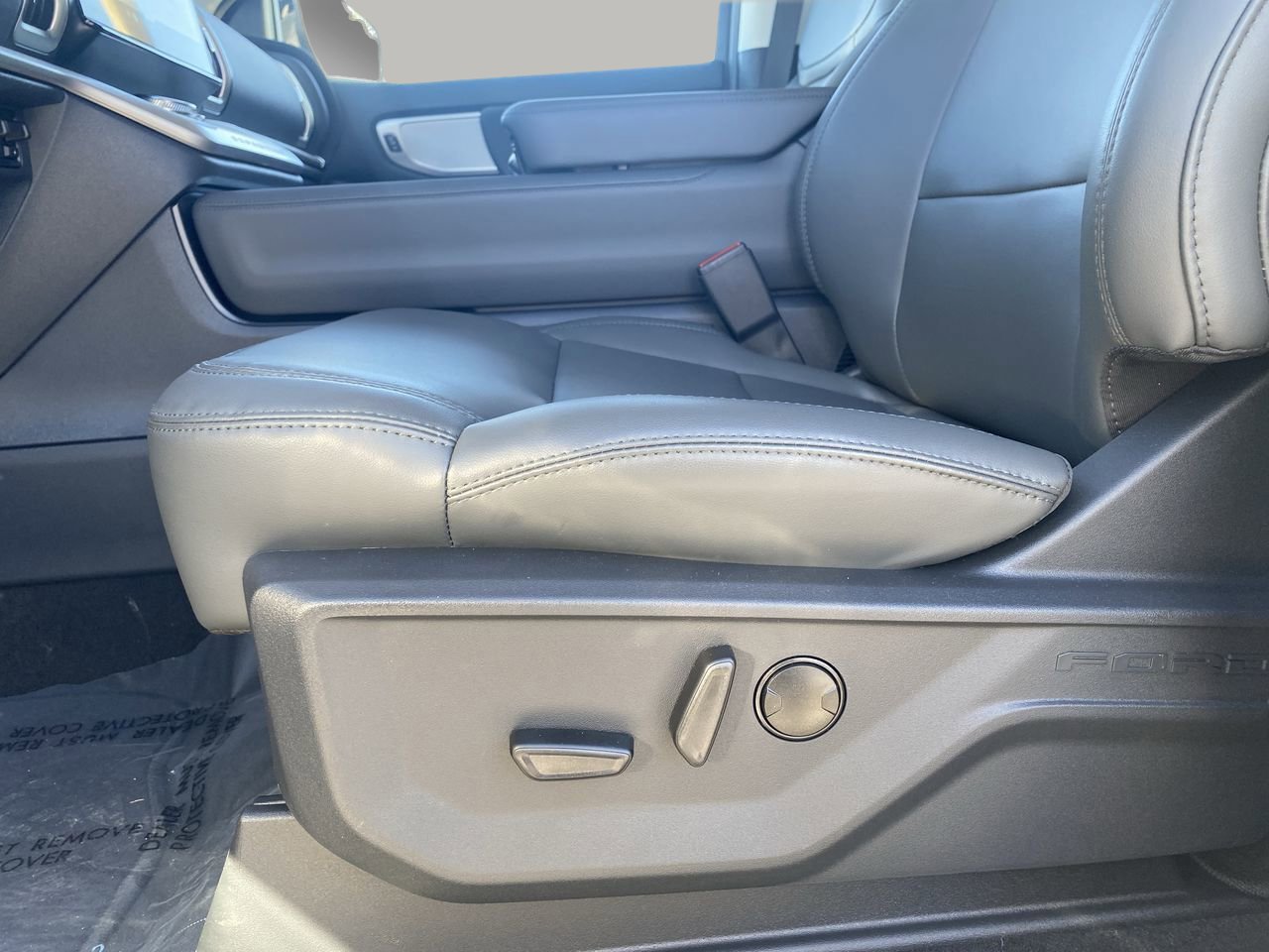 New 2026 Ford Expedition Active image 21