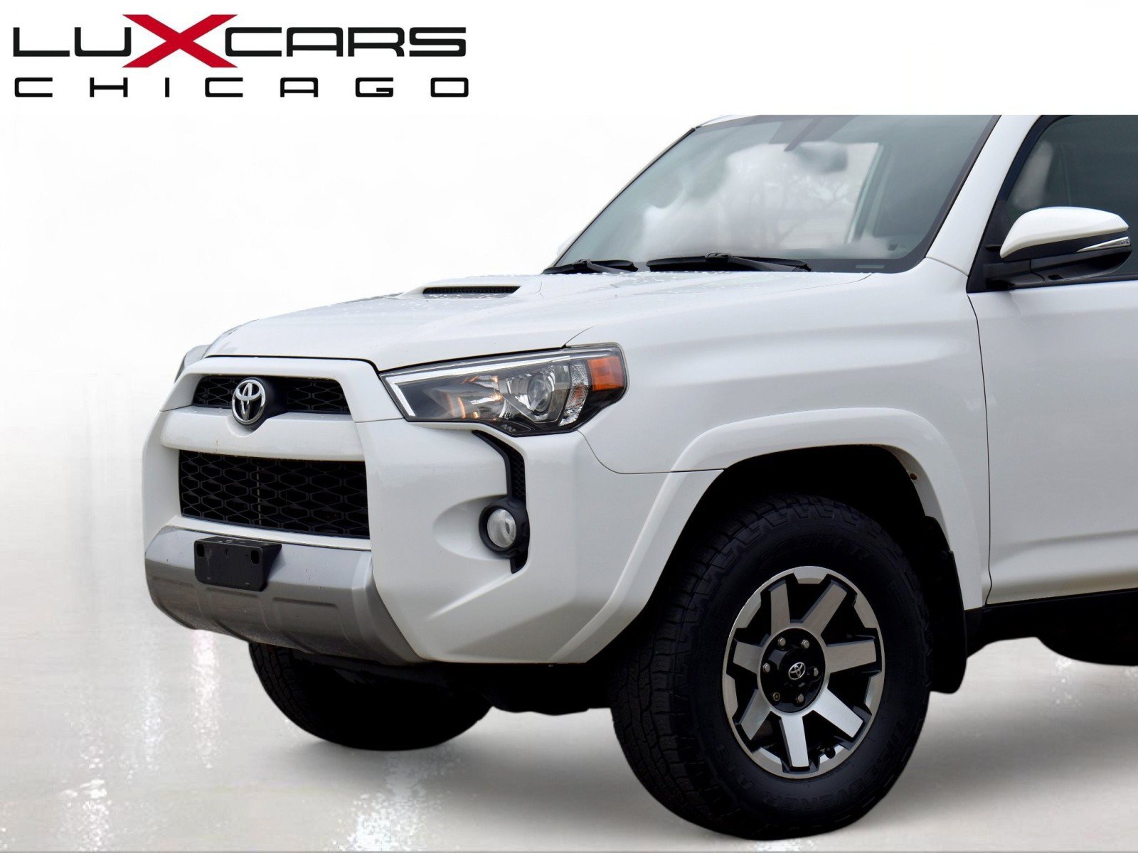 Used 2018 Toyota 4Runner TRD Off-Road Premium w/ Convenience Package AWD/4WD image 6