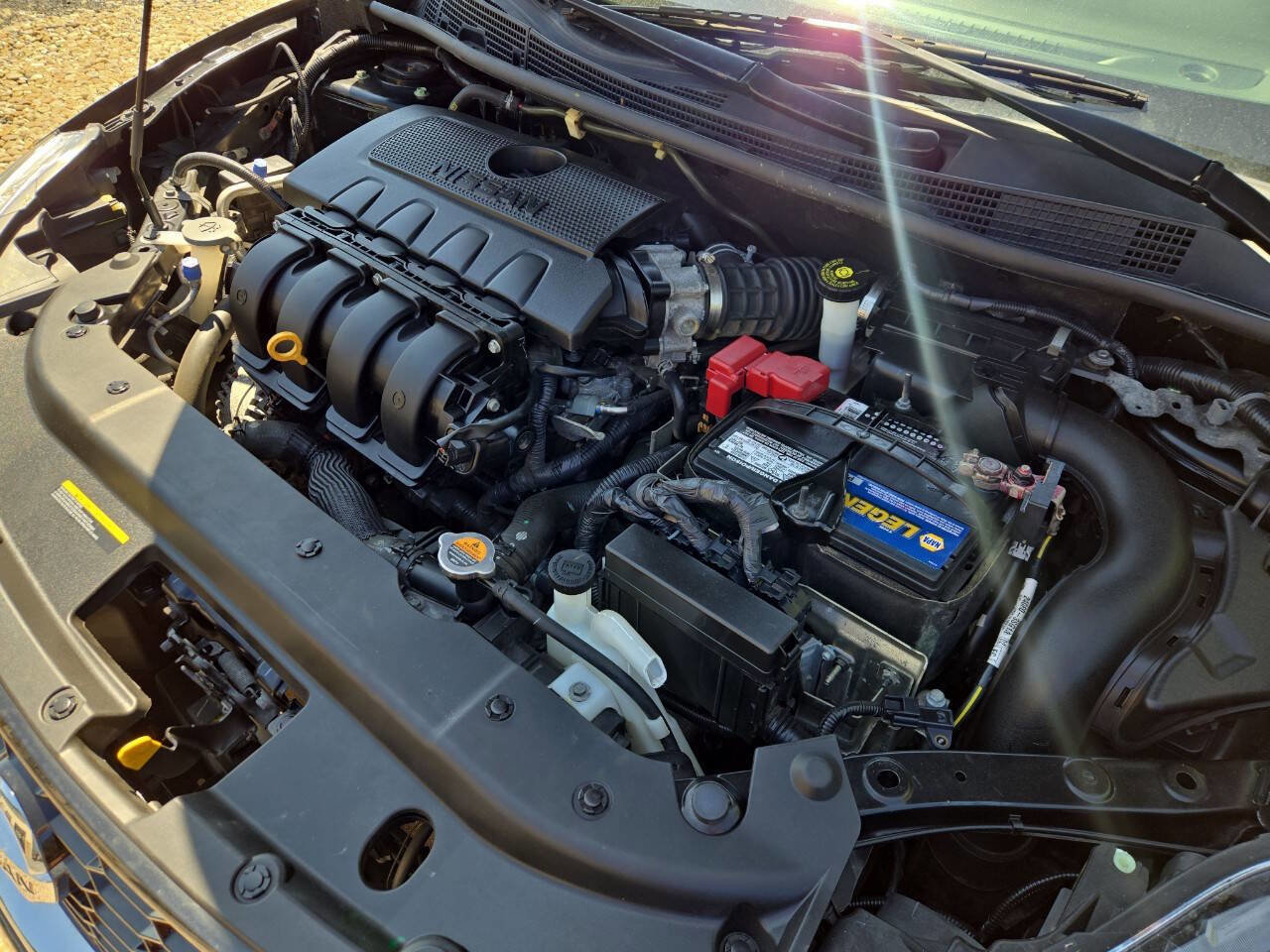 Used 2019 Nissan Sentra SV FWD image 11