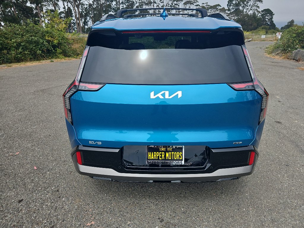 New 2026 Kia EV9 GT-Line image 4