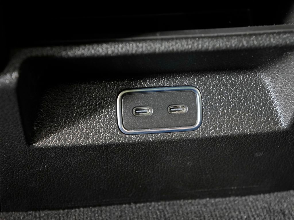 Certified 2025 Mercedes-Benz GLE 450e 4MATIC image 34