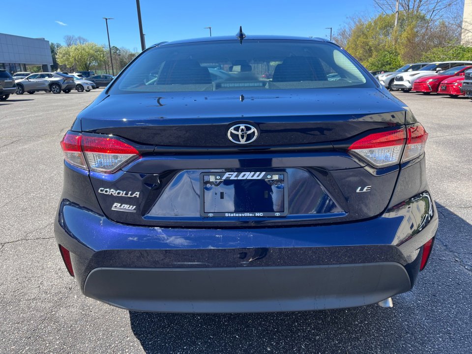 Used 2025 Toyota Corolla LE image 16