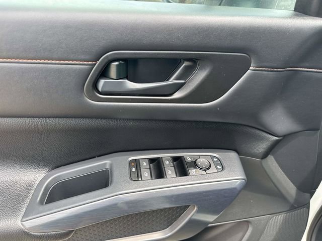 Used 2024 Nissan Pathfinder Rock Creek AWD/4WD image 27
