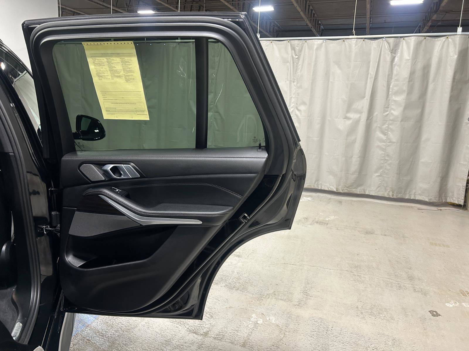 Certified 2024 BMW X5 xDrive40i w/ M Sport Package image 24