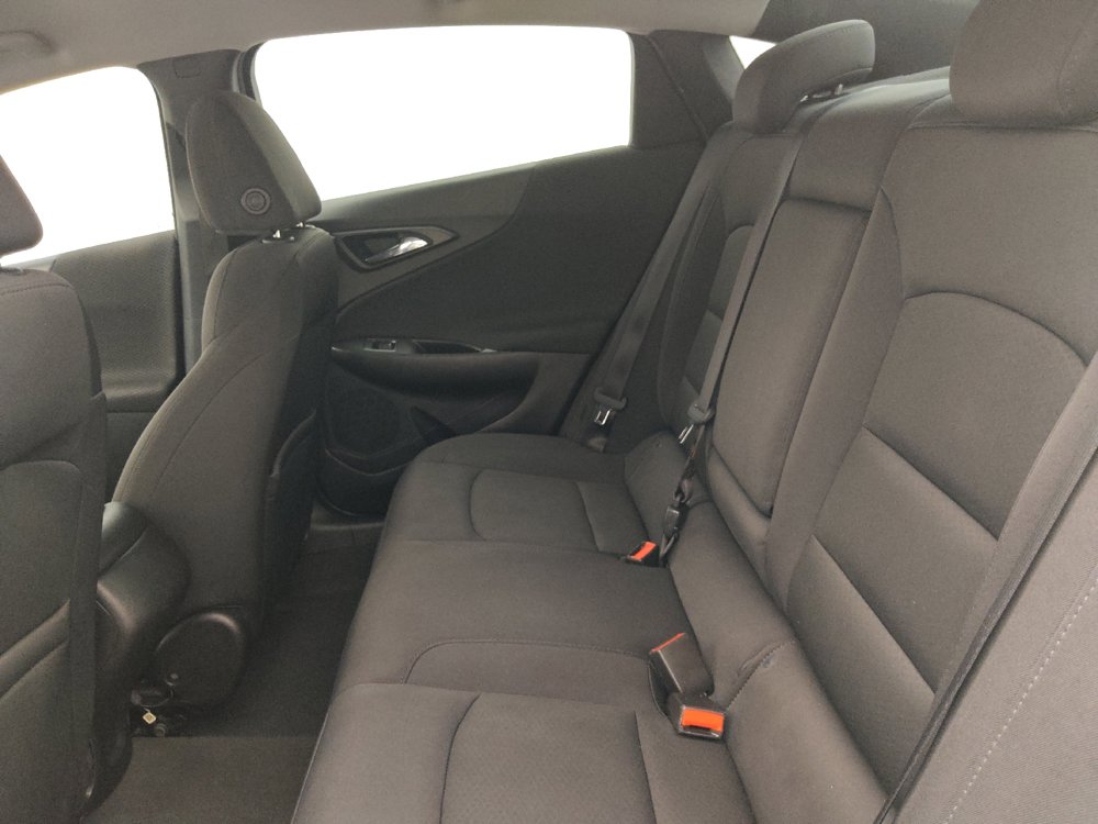 Used 2017 Chevrolet Malibu LS FWD image 18