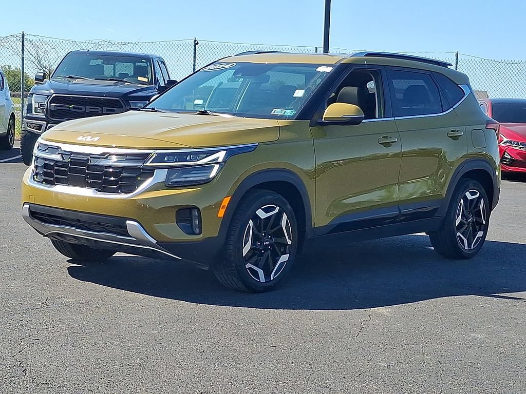 Certified 2024 Kia Seltos SX w/ SX Sunroof Package AWD/4WD image 3