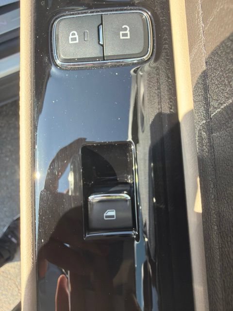 Used 2024 Lincoln Aviator Reserve w/ Equipment Group 201A AWD/4WD image 47
