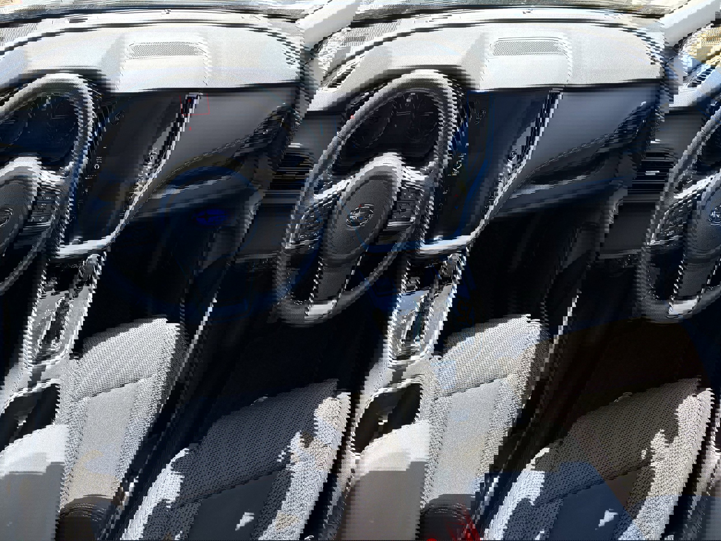 Certified 2025 Subaru Outback Premium AWD/4WD image 13