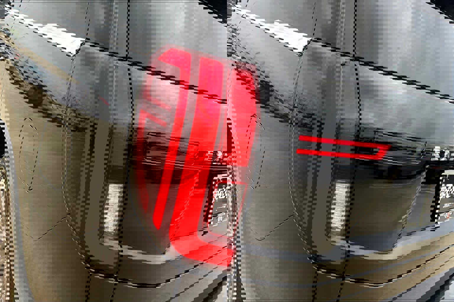 Used 2025 Ford Expedition King Ranch image 28