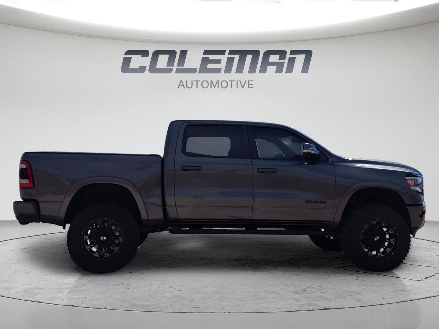 Used 2020 RAM 1500 Laramie AWD/4WD image 6