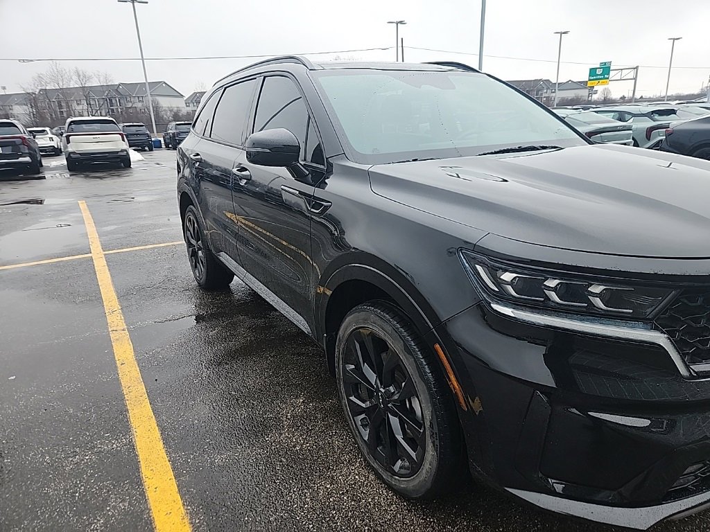 Used 2023 Kia Sorento SX image 1