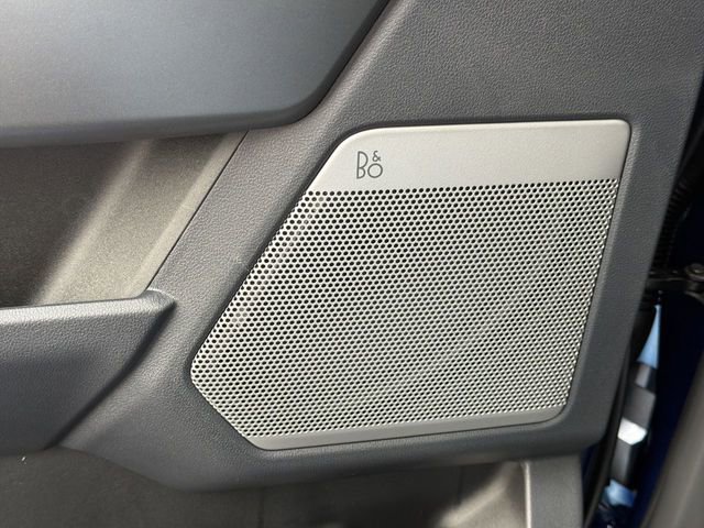 New 2026 Ford F250 Lariat w/ Black Appearance Package image 23