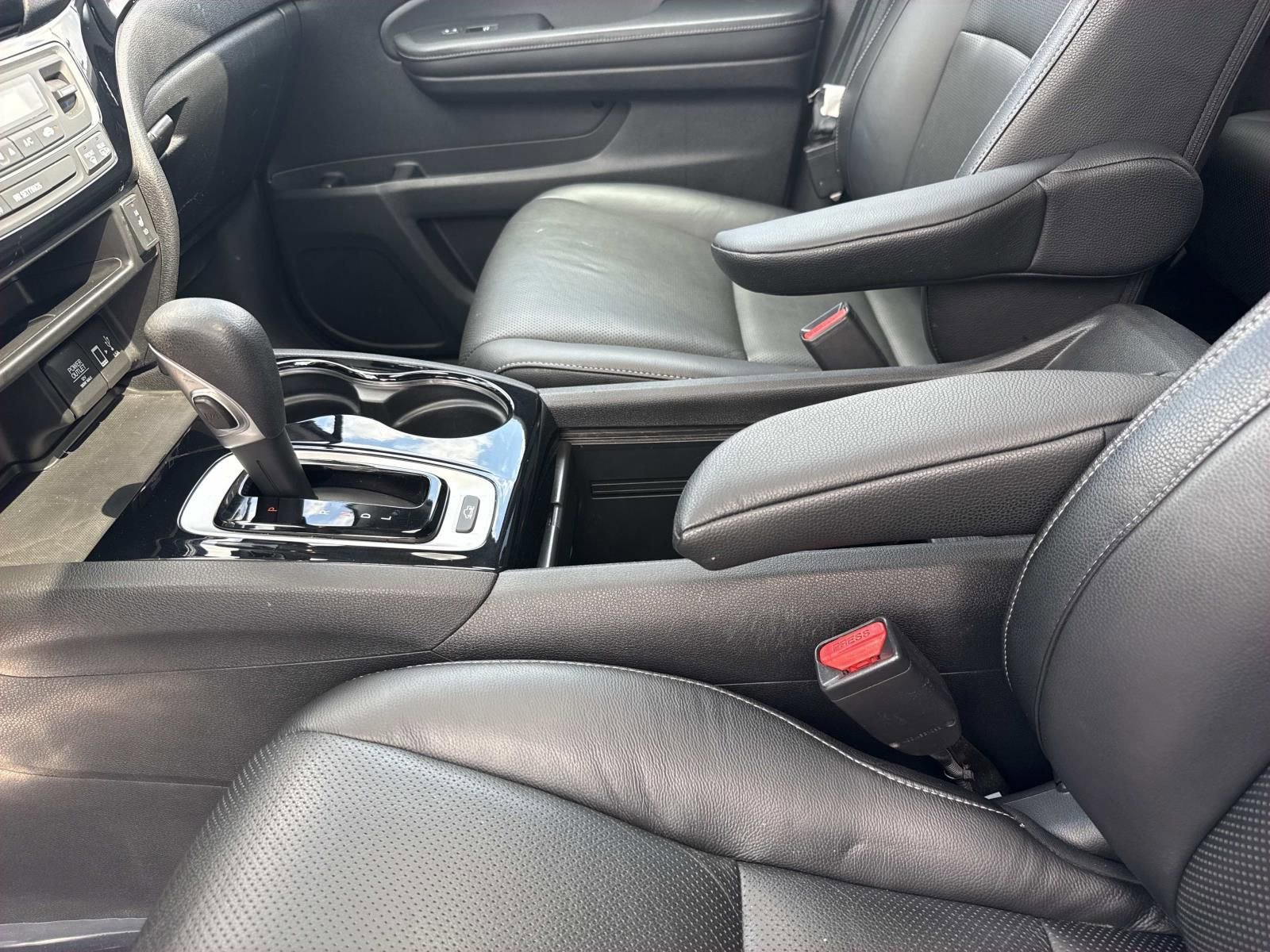 Used 2018 Honda Ridgeline RTL-E image 22