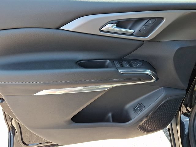 Used 2024 Chevrolet Traverse LT FWD image 10