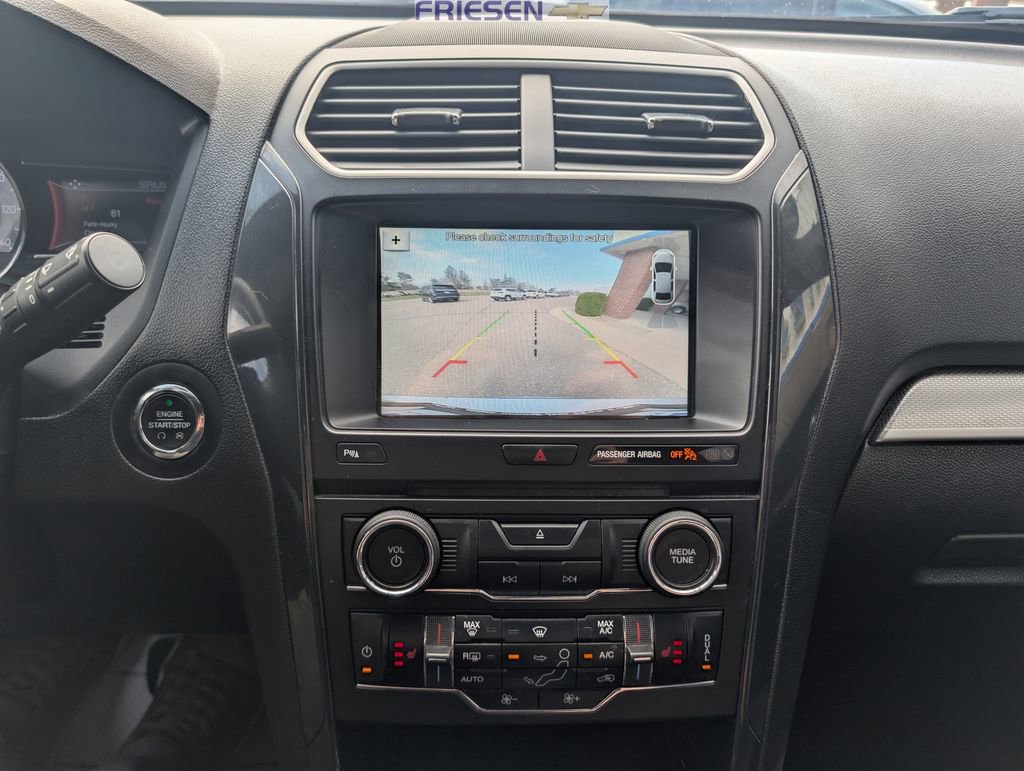 Used 2017 Ford Explorer XLT w/ Equipment Group 202A image 15