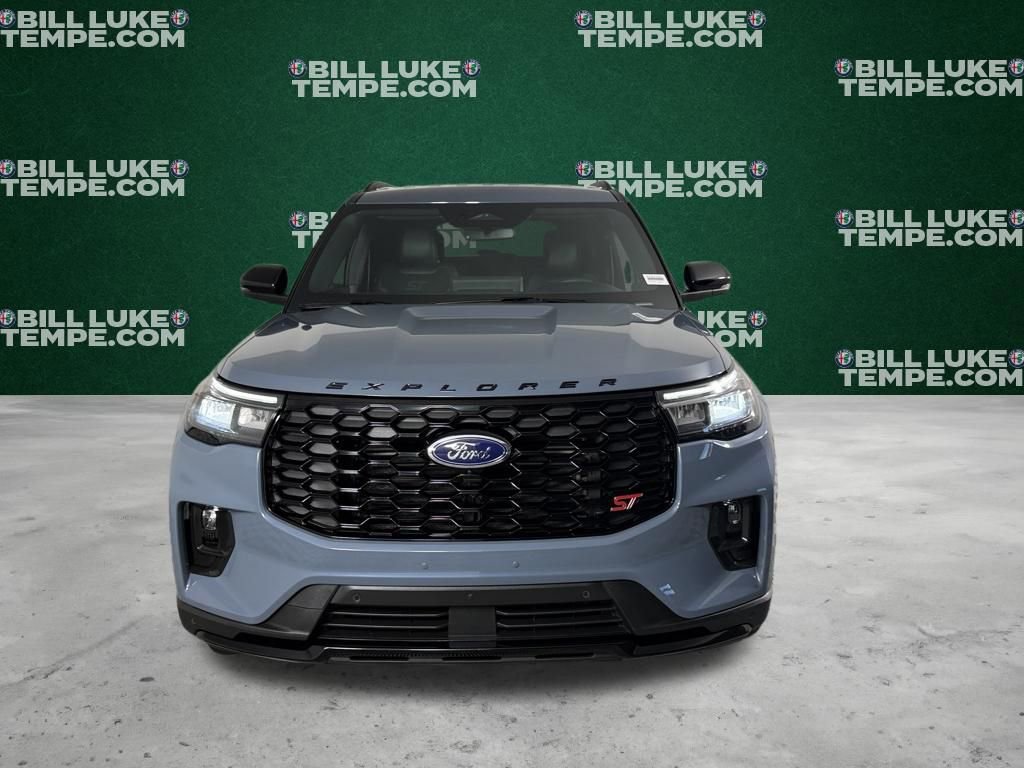 Used 2025 Ford Explorer ST image 5
