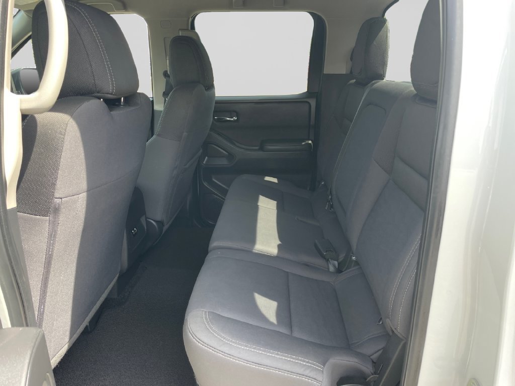 Used 2023 Nissan Frontier SV AWD/4WD image 19