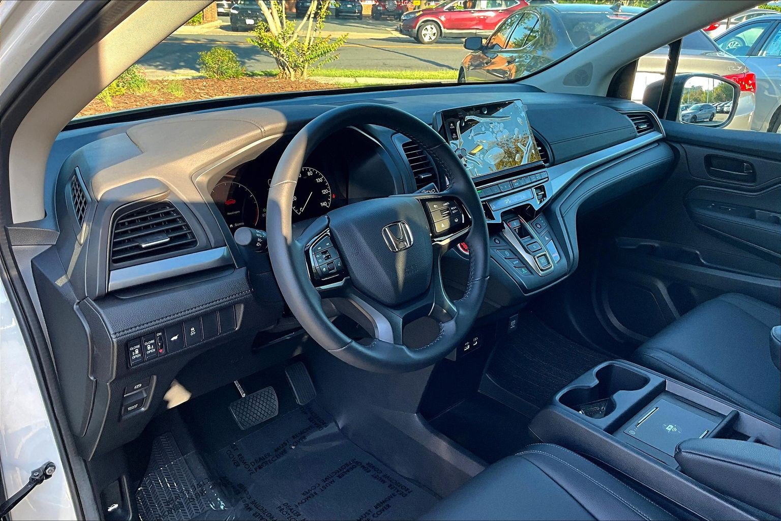 Certified 2025 Honda Odyssey EX-L image 12