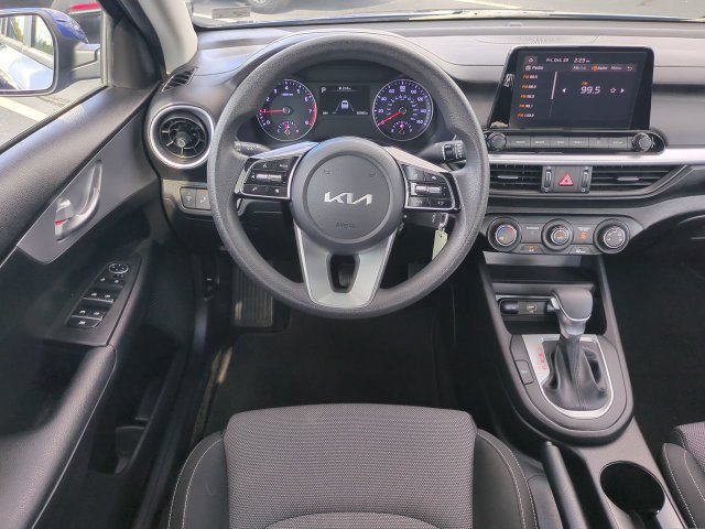 Used 2023 Kia Forte LXS w/ LXS Technology Package FWD image 15